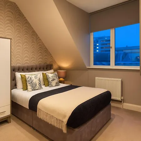 Lägenhet Luxury 2-bed Penthouse In Stunning Views Prime Location *