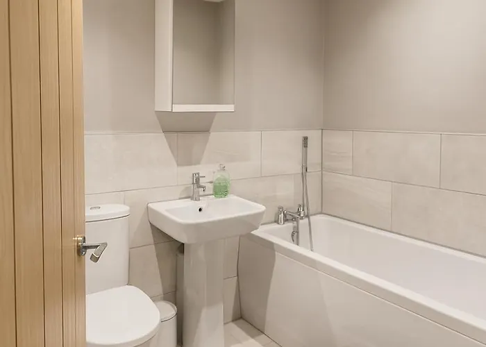 Lägenhet Luxury 2-bed Penthouse In Stunning Views Prime Location *